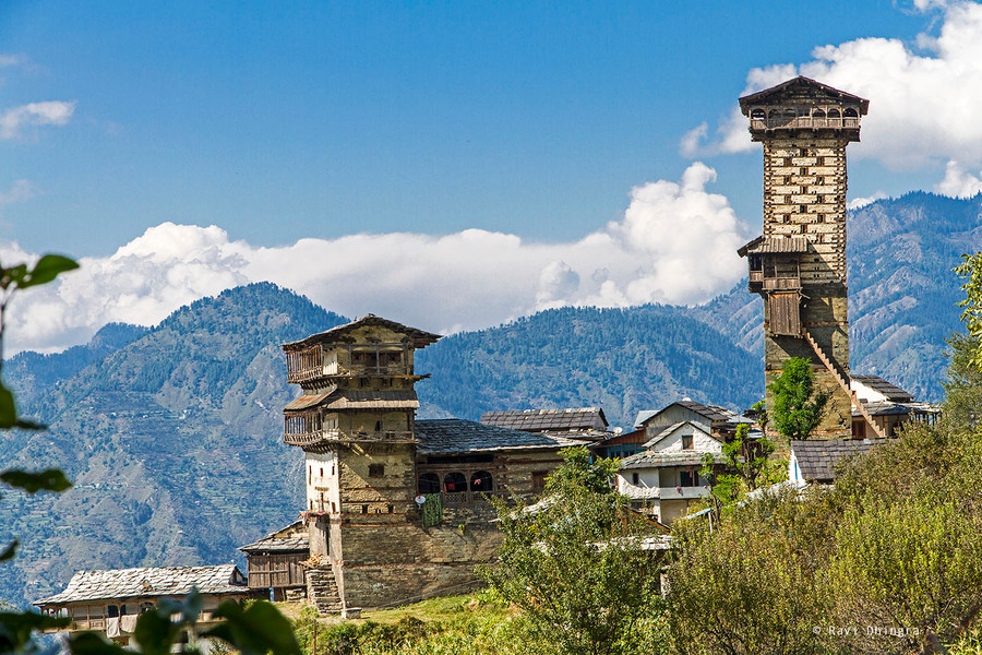 Một góc của Chehni, ngôi làng duy nhất có toàn bộ nhà là kath kuni. Ảnh: Ravidhingra.wordpress.com.