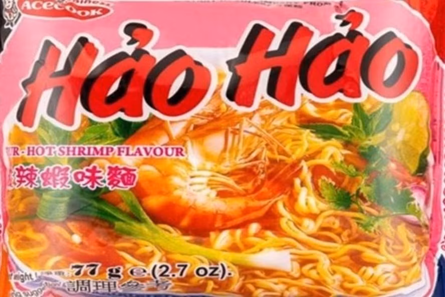 Mì tôm chua cay Hảo Hảo bị thu hồi do chứa chất Ethlene Oxide. Ảnh: FSAI.