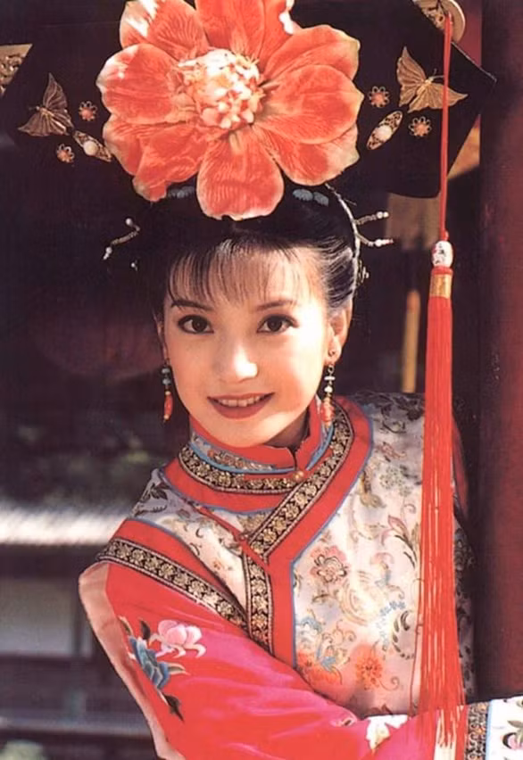 Triệu Vy trong Hoàn Châu Cách Cách - phim truyền hình làm nên tên tuổi cô. Ảnh: SINA.