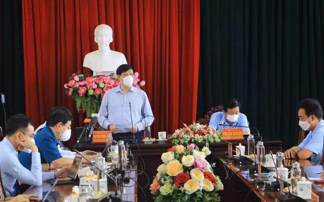 Bộ trưởng Nguyễn Thanh Long phát biểu tại cuộc họp. Ảnh: VTV.