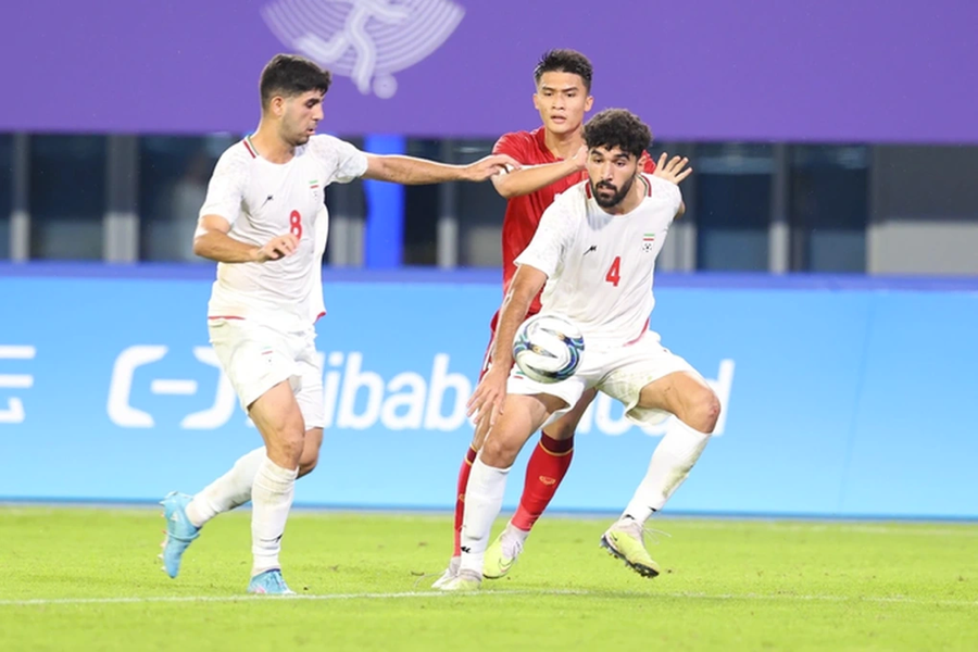 Olympic Iran thắng đậm Olympic Việt Nam 4-0 tối 21/9.