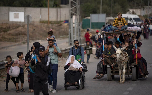 Người dân Palestine sơ tán đến phía nam Dải Gaza, ngày 11/11/2023