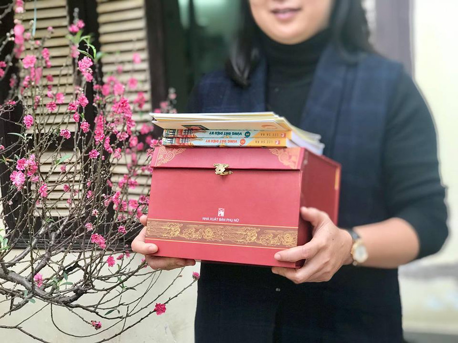 Phong trào lì xì bằng sách của NXB Kim Đồng. Phong trào lì xì bằng sách của NXB Kim Đồng.