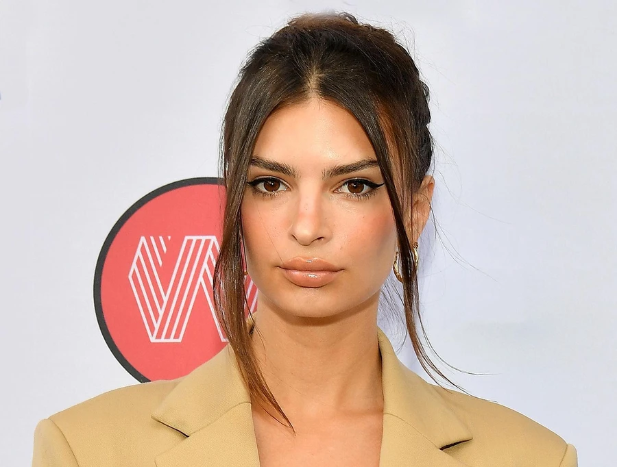 Nữ diễn viên, người mẫu Emily Ratajkowski