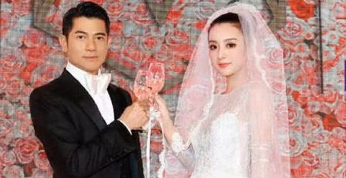 Quách Phú Thành và vợ.