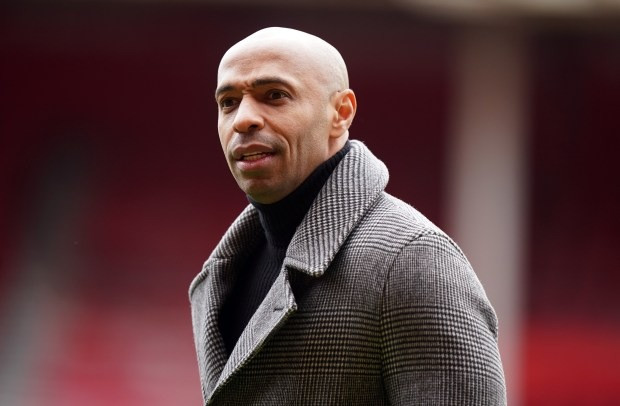 Thierry Henry sẽ đại diện tuyển Pháp dự EPG Cup. Thierry Henry sẽ đại diện tuyển Pháp dự EPG Cup.