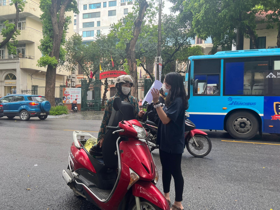 Sự quan tâm của cha mẹ luôn từ những cái nhỏ nhặt nhưng không bao giờ là thừa...