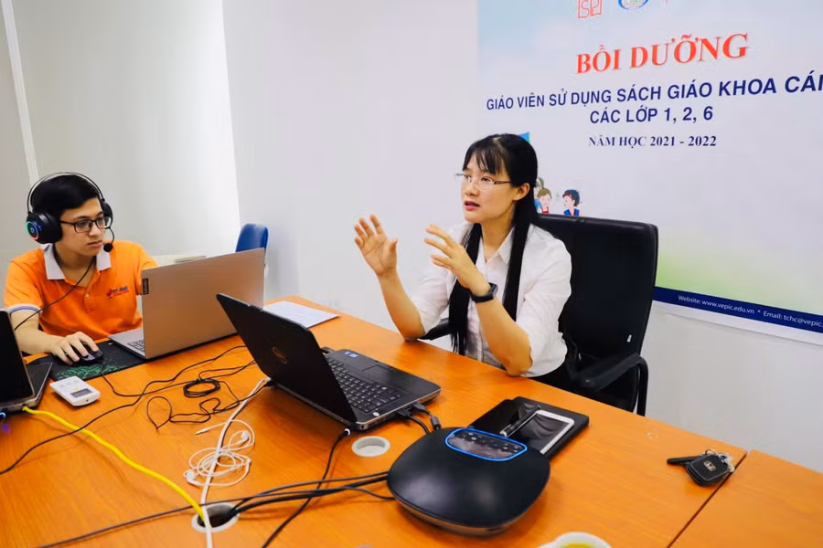 Bồi dưỡng trực tuyến cán bộ, giáo viên dạy học SGK Cánh Diều&nbsp; ảnh 3