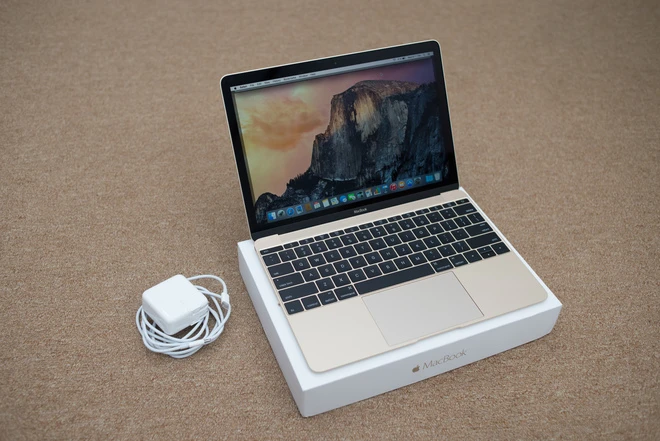 Macbook 12 inch siêu mỏng phiên bản Gold về Việt Nam