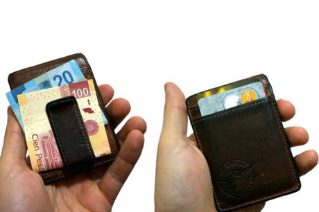 Bật mí cách giữ tiền an toàn khi đi du lịch - Ảnh 3 Bat mi cach giu tien an toan khi di du lich - Anh 3