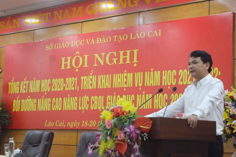 Ông Đặng Xuân Phong – Bí thư Tỉnh ủy Lào Cai chỉ đạo tại Hội nghị.