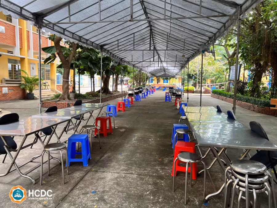 Các địa phương đã sẵn sàng cho việc tổ chức tiêm chủng vắc xin phòng Covid-19 cho trẻ 12 đến 17 tuổi. Nguồn: HCDC.