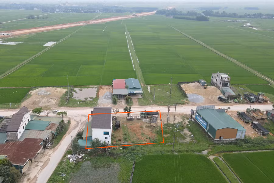 Vị trí 4 lô đất được UBND huyện Thạch Hà phê duyệt quy hoạch năm 2004. Ảnh: T.H