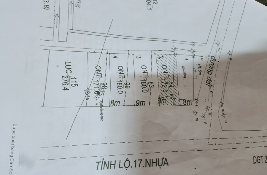 Theo bản đồ hiện trạng 2023, hiện lô đất của ông Hoàng Úy là thửa 98 nằm ngay dưới đường điện 35kV. Ảnh: T.H