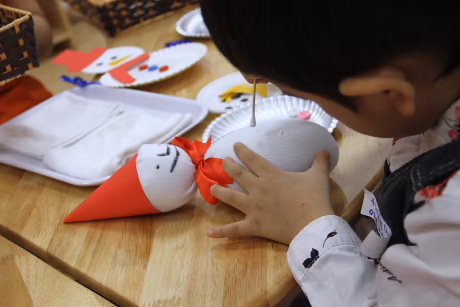 Các bạn sẽ tự làm ông già Noel cho riêng mình