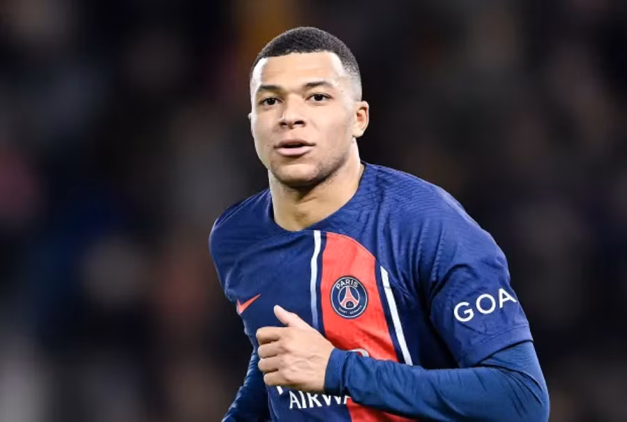 Mbappe xác nhận sẽ rời khỏi PSG theo dạng chuyển nhượng tự do vào tháng 6 tới.