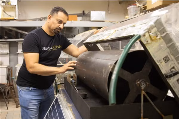 Nước được tạo ra sẽ nóng lên và bay hơi nhanh hơn thông thường.