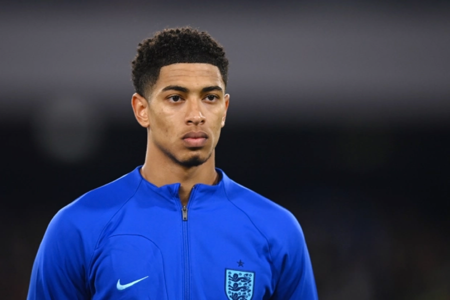 Bất ngờ danh tính cầu thủ dẫn đầu đội hình đắt giá nhất thế giới ảnh 4