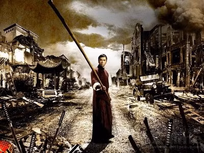  Diệp Vấn từng suýt chết vì thua trận, chứ không bất bại giống trong phim của Chân Tử Đan. 