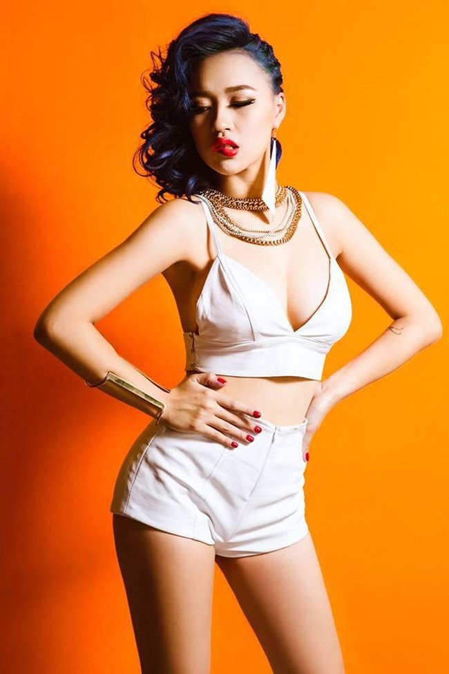 Bí quyết để đẹp "khó rời mắt" của 5 mỹ nhân The Remix ảnh 15 Bí quyết để đẹp "khó rời mắt" của 5 mỹ nhân The Remix ảnh 15