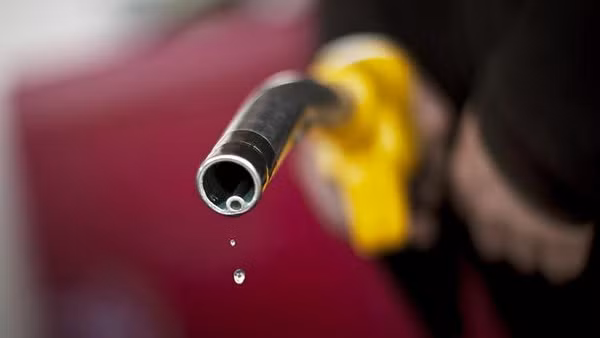 Bí kíp đổ xăng giúp bạn lợi đơn lợi kép đang được lan truyền mạnh mẽ - Ảnh 2.