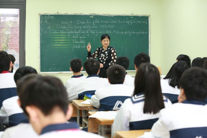 Đội ngũ GV cần được tạo điều kiện để bổ sung ngoại ngữ, tin học (ảnh minh họa) Đội ngũ GV cần được tạo điều kiện để bổ sung ngoại ngữ, tin học (ảnh minh họa)