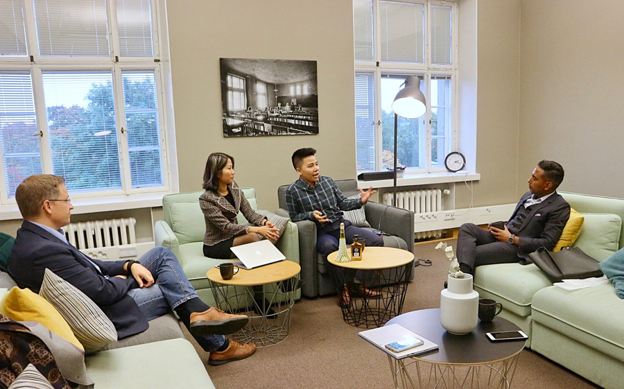 Không ngừng học hỏi những nền giáo dục tiên tiến thế giới để xây dựng Everest vững mạnh.