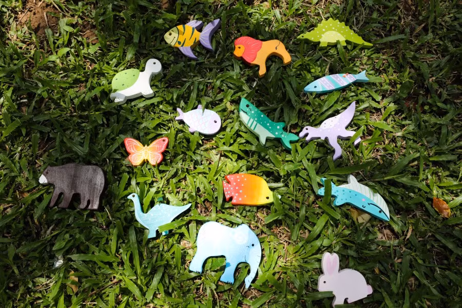 Cô nàng kiến trúc sư biến gỗ tạp thành đồ chơi mầm non thông minh ảnh 6