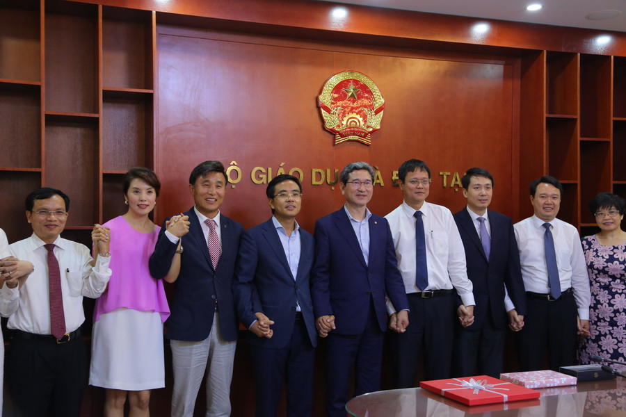 Thứ trưởng Lê Hải An tiếp đoàn Nghị sĩ Quốc hội Hàn Quốc ảnh 1 Thứ trưởng Lê Hải An tiếp đoàn Nghị sĩ Quốc hội Hàn Quốc ảnh 1