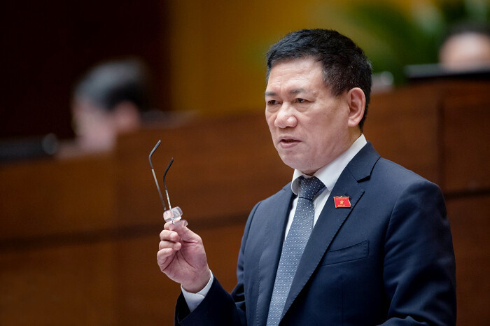 Bộ trưởng Bộ Tài chính Hồ Đức Phớc.