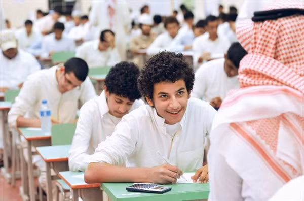 Năm học tại Ả-rập Xê-út sẽ chia thành 3 học kỳ.