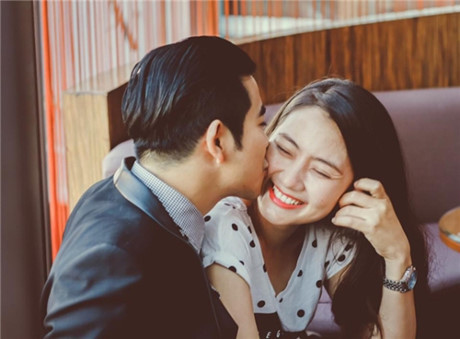 Hành trình yêu đương của Hanh trinh yeu duong cua