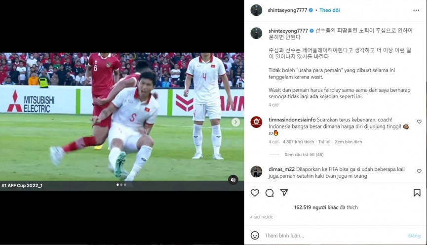 Bài đăng của huấn luyện viên Shin Tae-yong trên trang cá nhân nhắm vào Văn Hậu. Bài đăng của huấn luyện viên Shin Tae-yong trên trang cá nhân nhắm vào Văn Hậu.