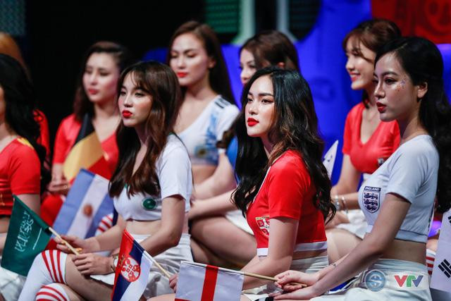 Hình ảnh chương trình khai mạc FIFA World Cup 2018 trên VTV. Hình ảnh chương trình khai mạc FIFA World Cup 2018 trên VTV.