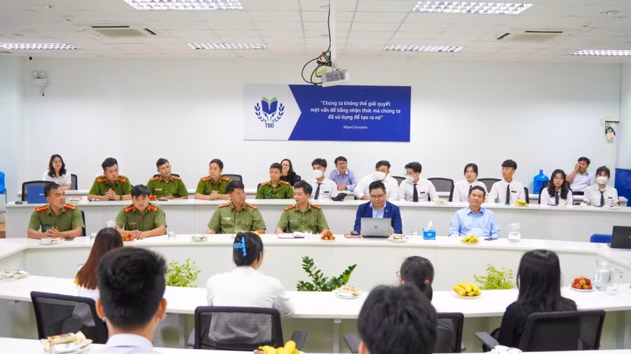 Quang cảnh hội thảo.