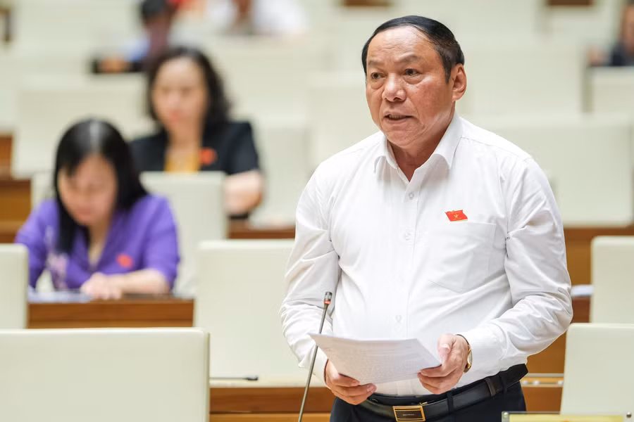 Bộ trưởng Bộ Văn hóa, Thể thao và Du lịch Nguyễn Văn Hùng. Ảnh: Quochoi.vn