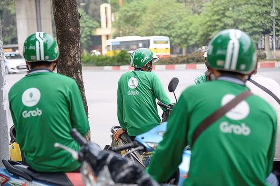 Grab khẳng định, 100% nguồn thu (sau thuế) từ "phụ phí nắng nóng" được dành cho đối tác tài xế của Grab. Ảnh minh họa, Nguồn: Internet.