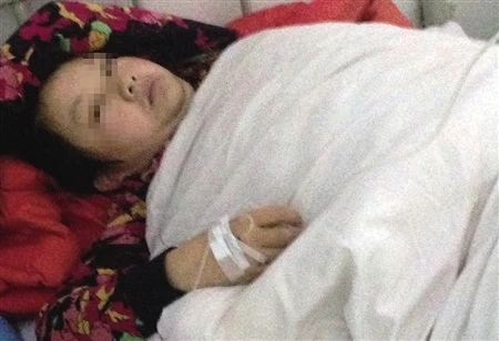 Hốt hoảng vì đẻ rơi con trong nhà vệ sinh mà không hề hay biết