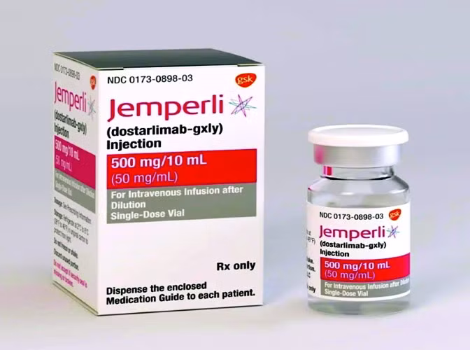 Thuốc Dostarlimab có thể làm hệ miễn dịch nhận ra tế bào ung thư.