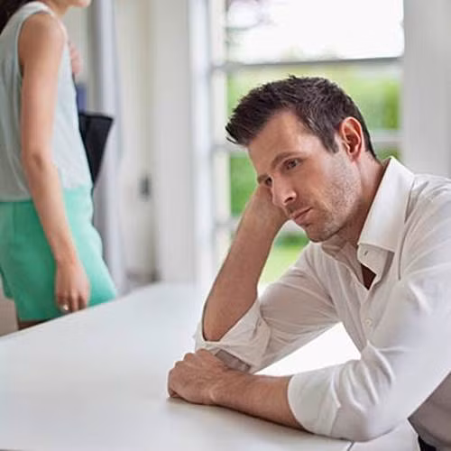 7 hiểm họa về sức khỏe khi mối quan hệ vợ chồng căng thẳng