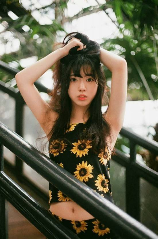 Dân mạng phát cuồng với nữ sinh trung học đẹp hơn cả Suzy ảnh 13 832-9ed19