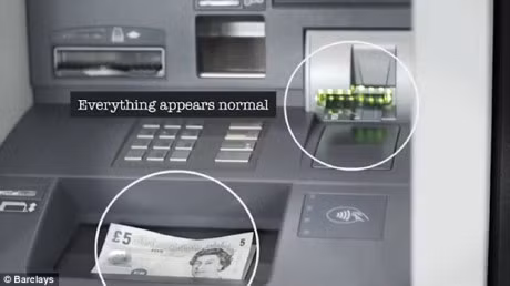 Boc me thu doan danh trao the ATM vo cung tinh vi cua bon lua dao - Anh 6