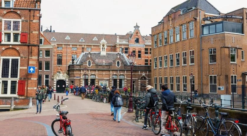 Trường Đại học Amsterdam, Hà Lan.