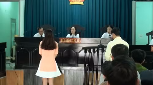 ten-cuop-sa-luoi-vi-nu-nan-nhan-qua-depnong-tren-mang-xh-4
