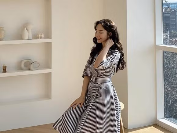 Khoe ảnh hậu trường “sương sương”, “thư ký Kim” Park Min Young đẹp đến mức khiến người khác nghiêng ngả