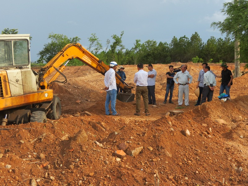 Khu vực tìm thấy bia mộ