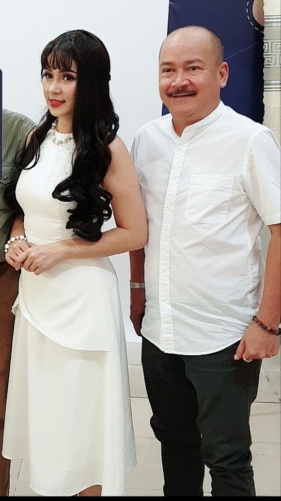 diễn viên Việt Trinh, diễn viên Hồng Ánh, đạo diễn Lê Cung Bắc, nghệ sĩ Hoàng Sơn, sao Việt, Người đẹp Tây Đô