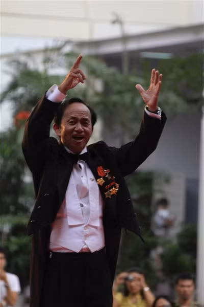 PGS.TS, nhạc sĩ Lân Cường là nhà khoa học mang tâm hồn nghệ sĩ. Ảnh: NVCC.