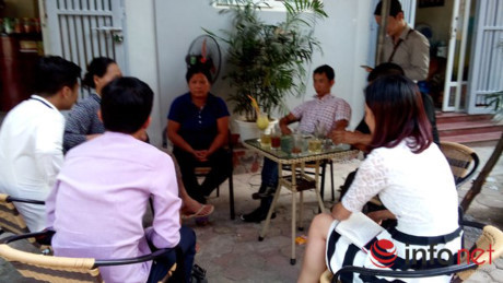 Người lái xích lô chở tôn chính thức được tại ngoại - Ảnh 6 Nguoi lai xich lo cho ton chinh thuc duoc tai ngoai - Anh 6