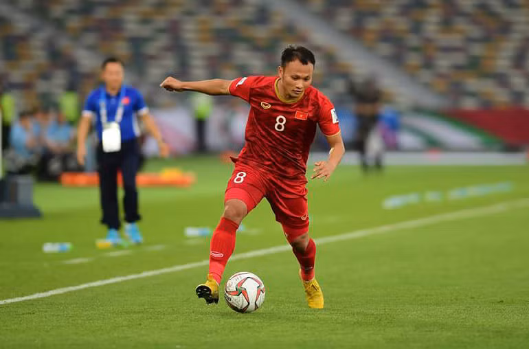 Trọng Hoàng được cho là cũng sắp chia tay Viettel FC về khoác áo Sông Lam Nghệ An.